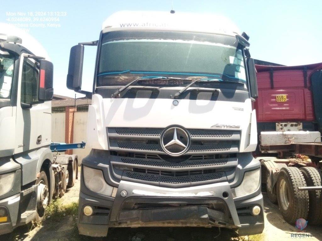 MERCEDES BENZ ACTROSS 2543